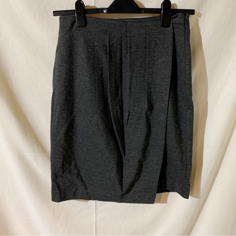 Banana republic // Grey faux wrap mini skirt size 2